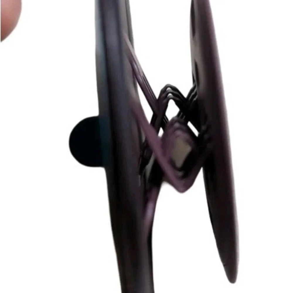 Gg1-O OhSnap Magnetic UltraThin Grip & Stand Magsafe Charge-thru Cranberry Smash